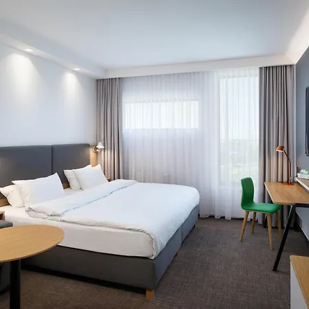 Airport By Ihg 4*
