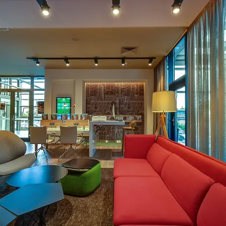 Airport By Ihg Praga
