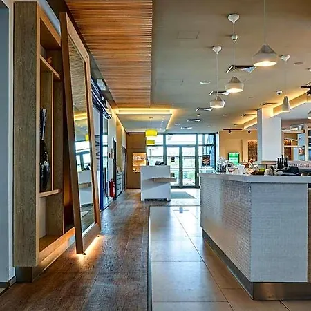 Airport By Ihg