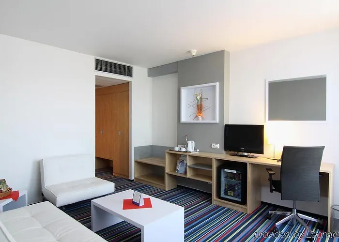 Hotell Airport By Ihg Prag